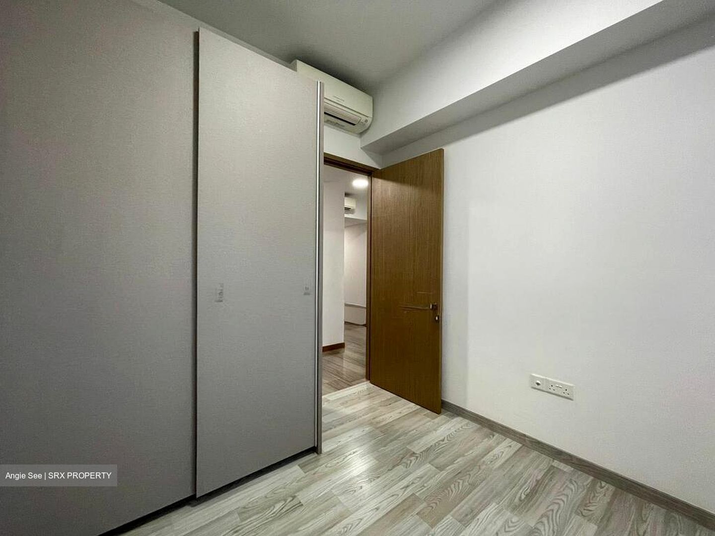 Lakeville (D22), Condominium #509254951